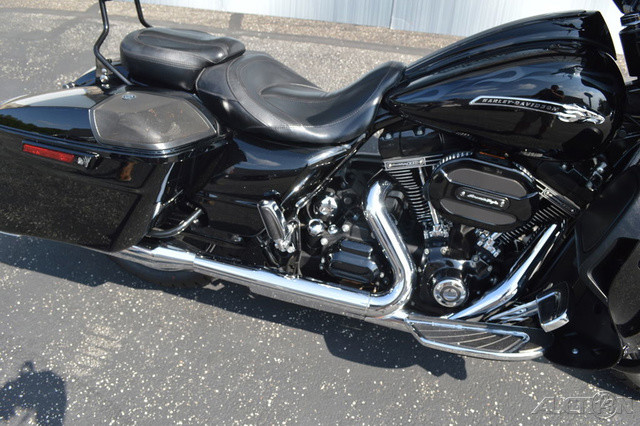 CVO® Street Glide®