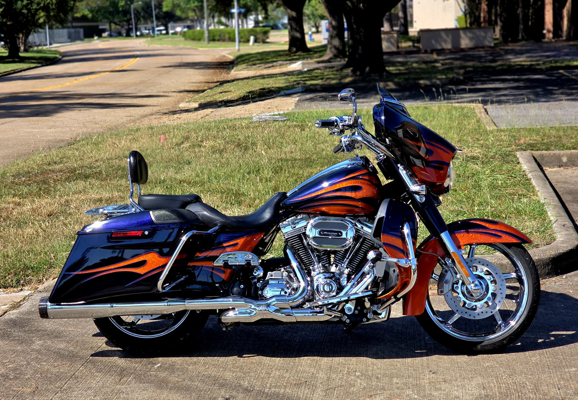 CVO® Street Glide®