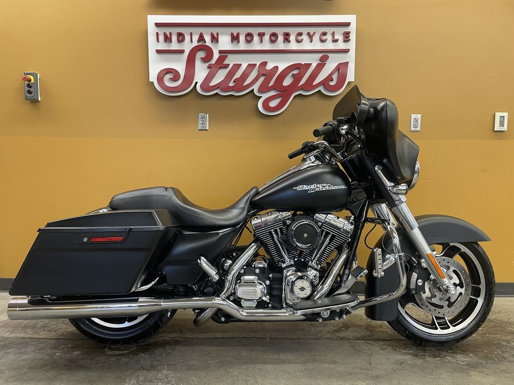 Street Glide®