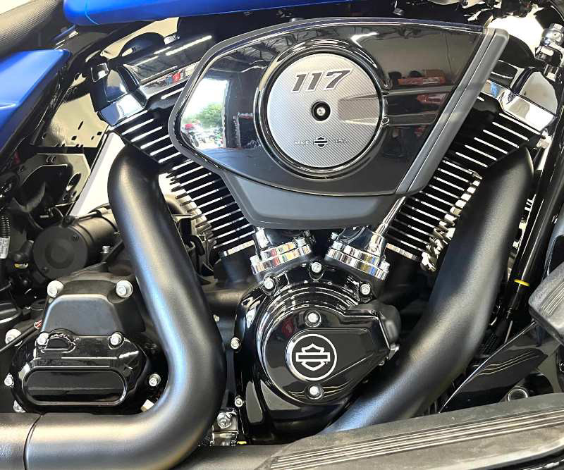Road Glide®