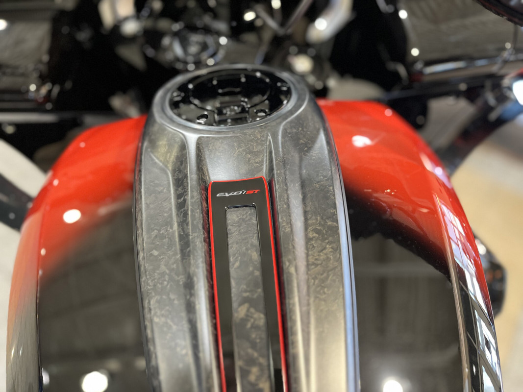 CVO® Road Glide® ST
