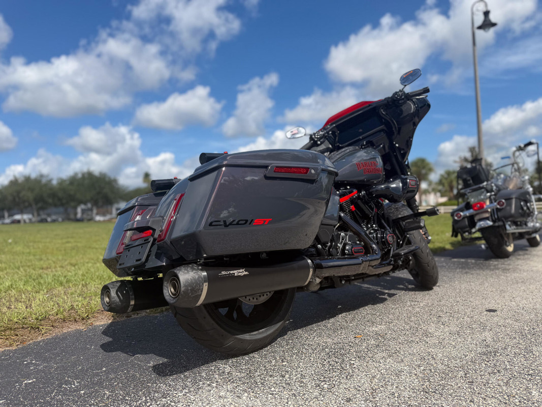 CVO® Street Glide® ST