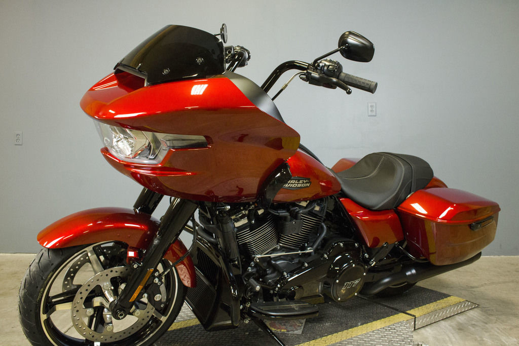 Road Glide®