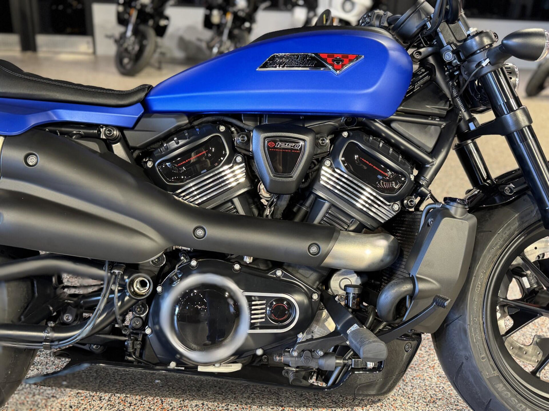 Sportster® S