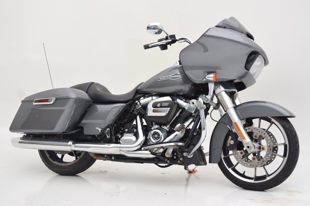 Road Glide®
