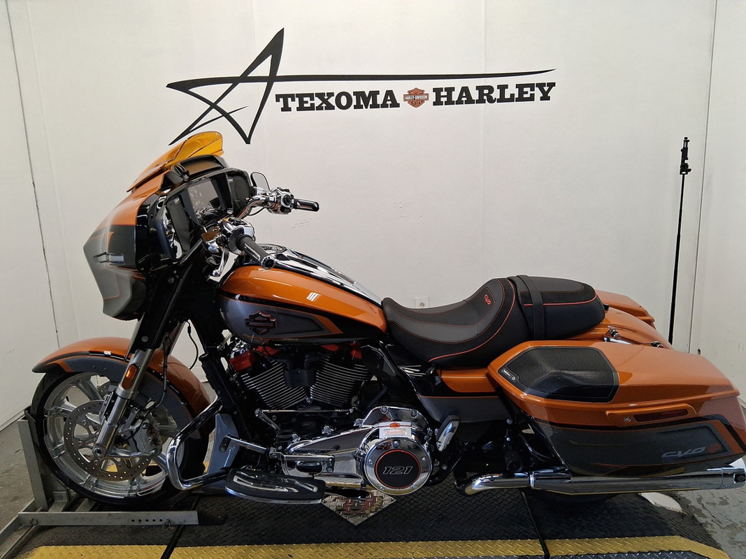 CVO® Street Glide®
