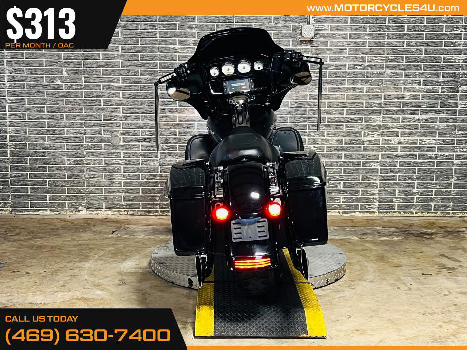 Street Glide® Special