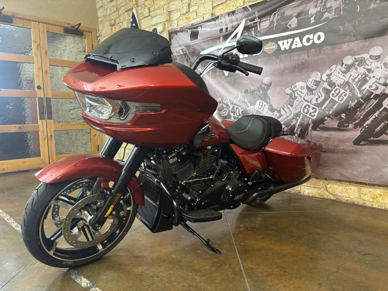 Road Glide®