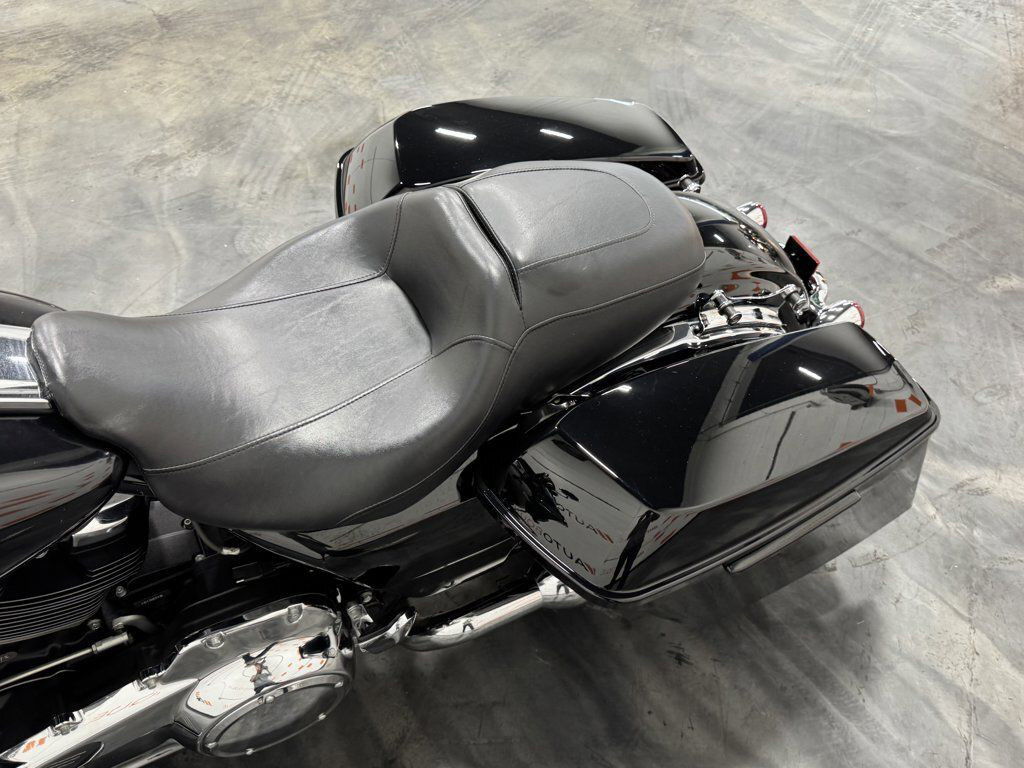 Road Glide®