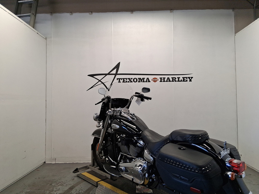 Heritage Classic 114