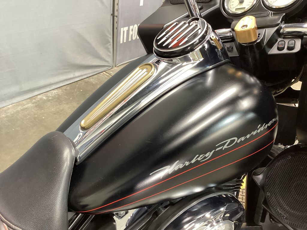 Road Glide® Custom