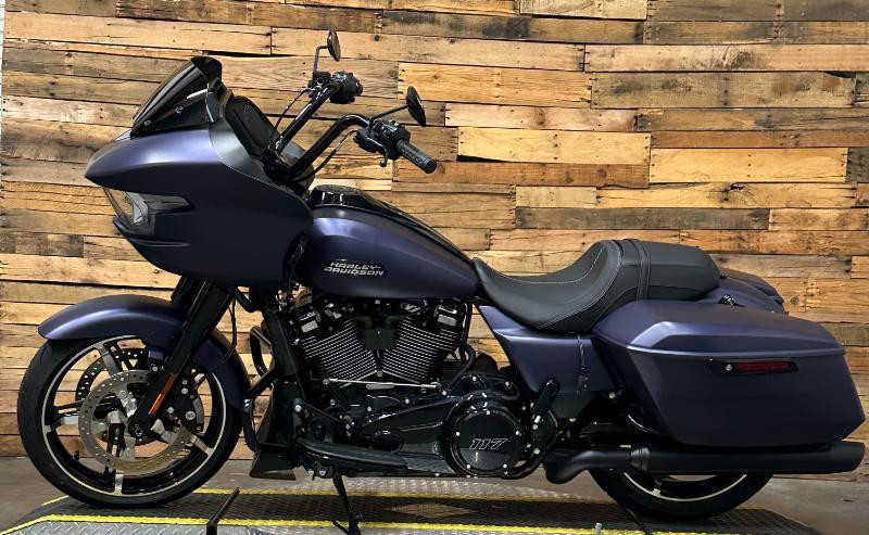 Road Glide®