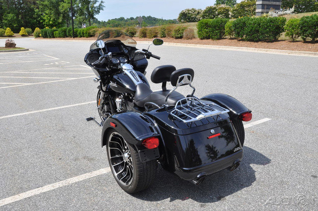 Road Glide® 3