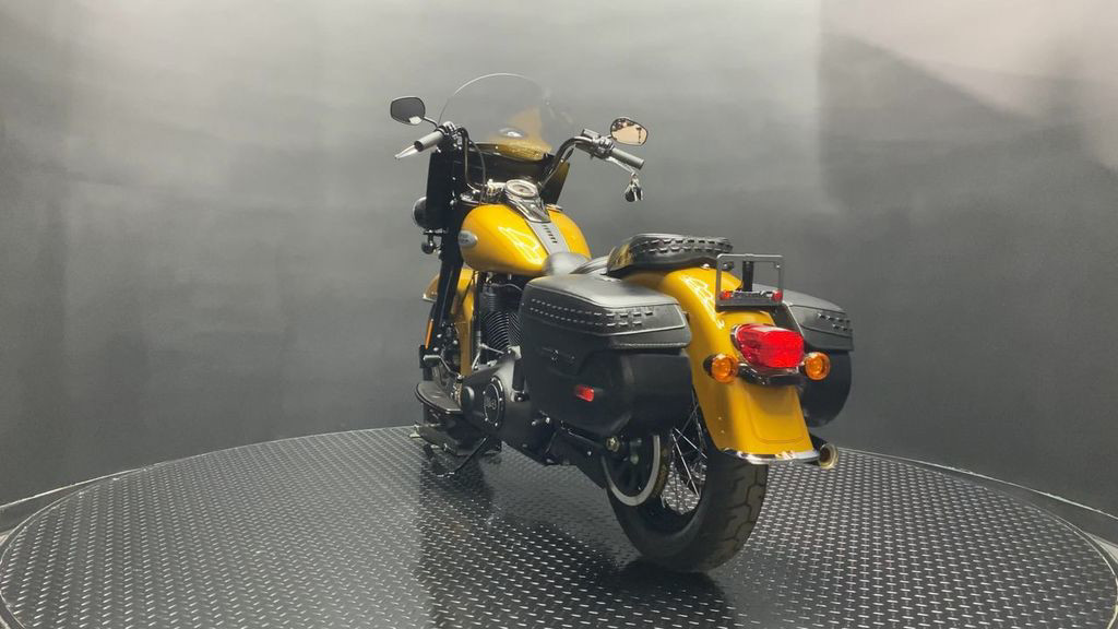 Heritage Classic 114