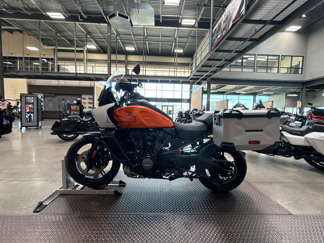 Pan America® 1250 Special