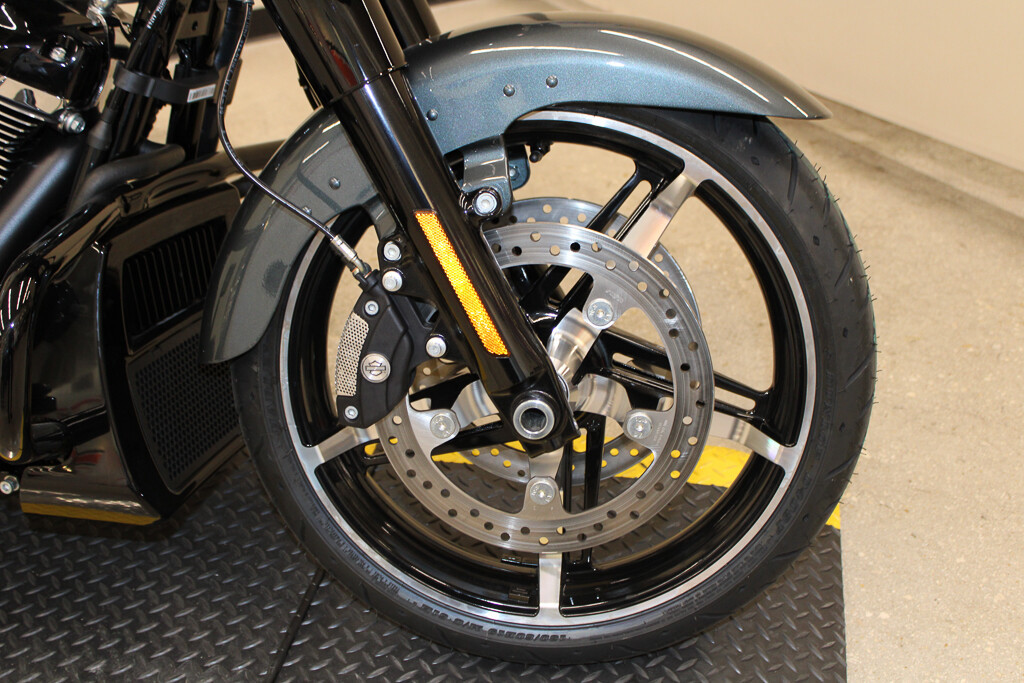 Street Glide®