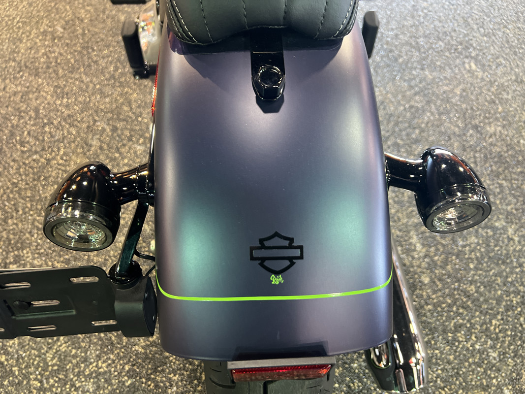 Street Bob®