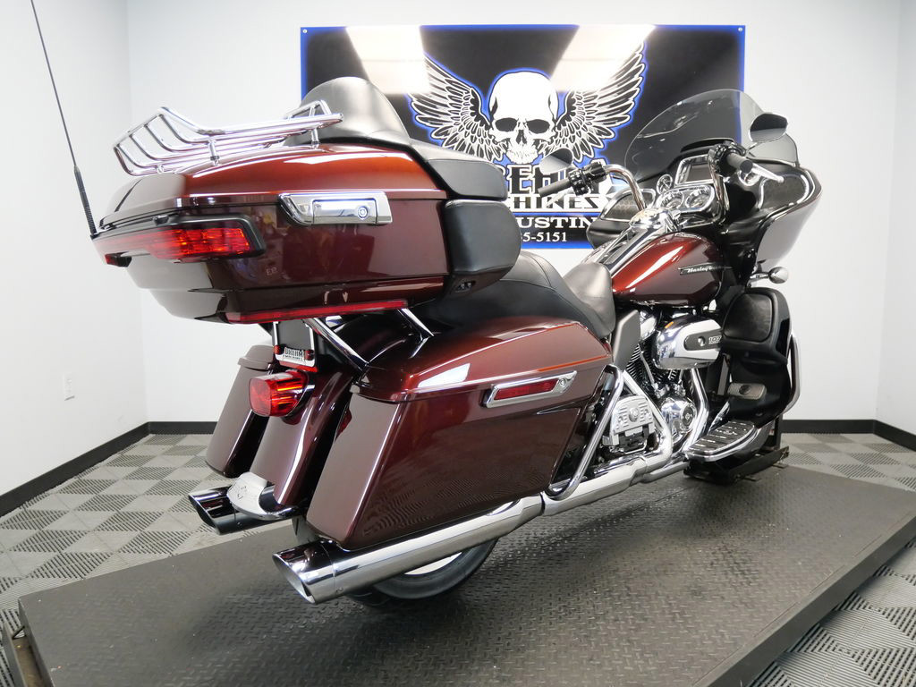 Road Glide® Ultra