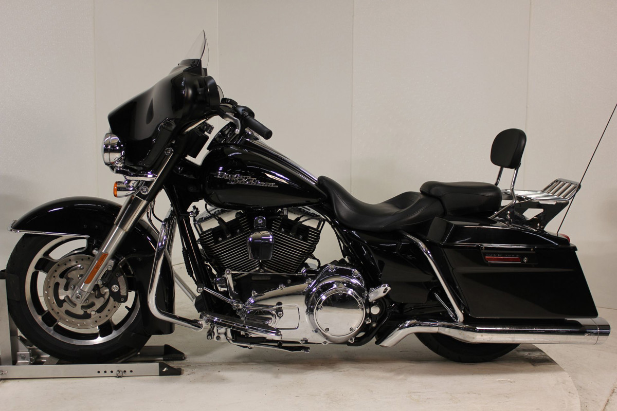 Street Glide®