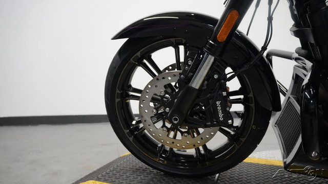 CVO® Street Glide®
