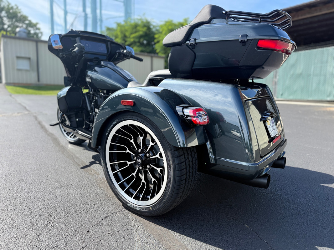 Street Glide® 3 Limited