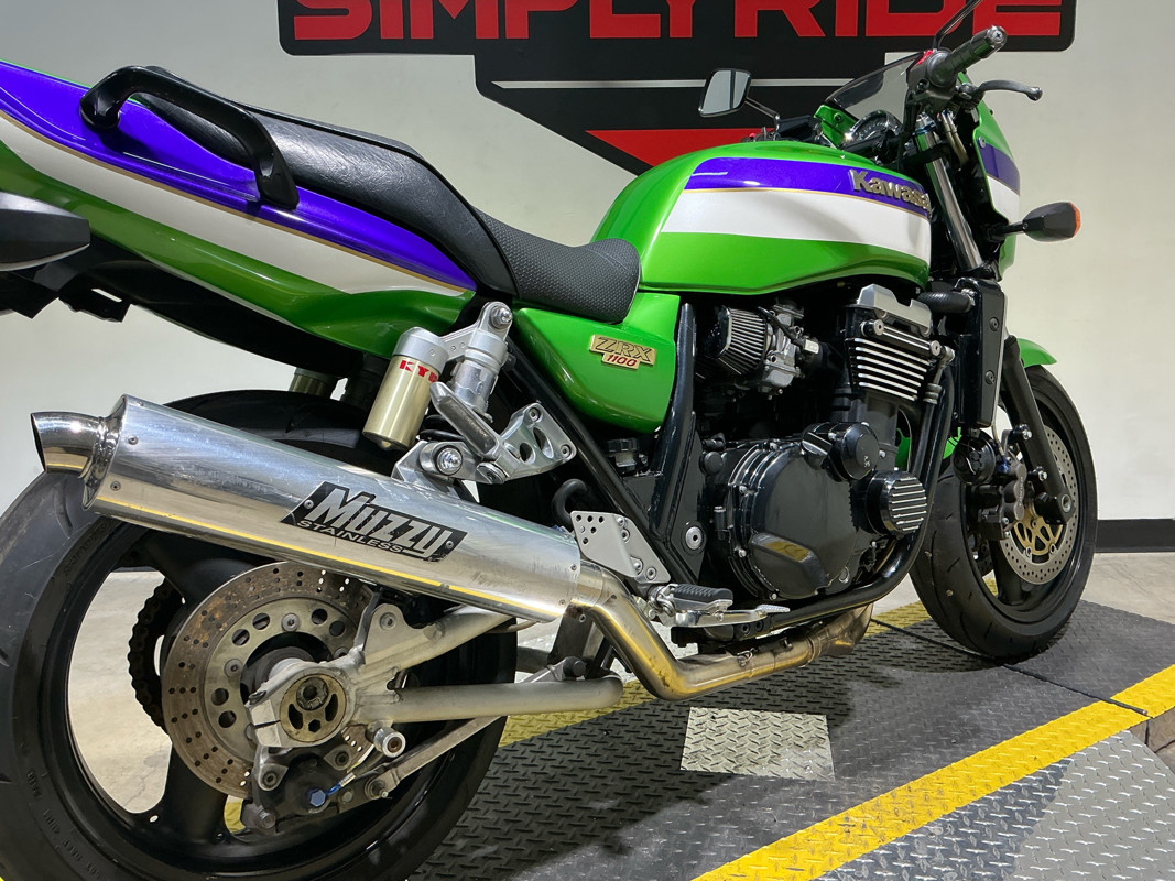 ZRX1100