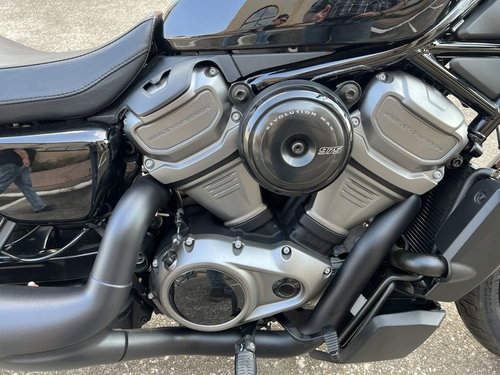 Nightster