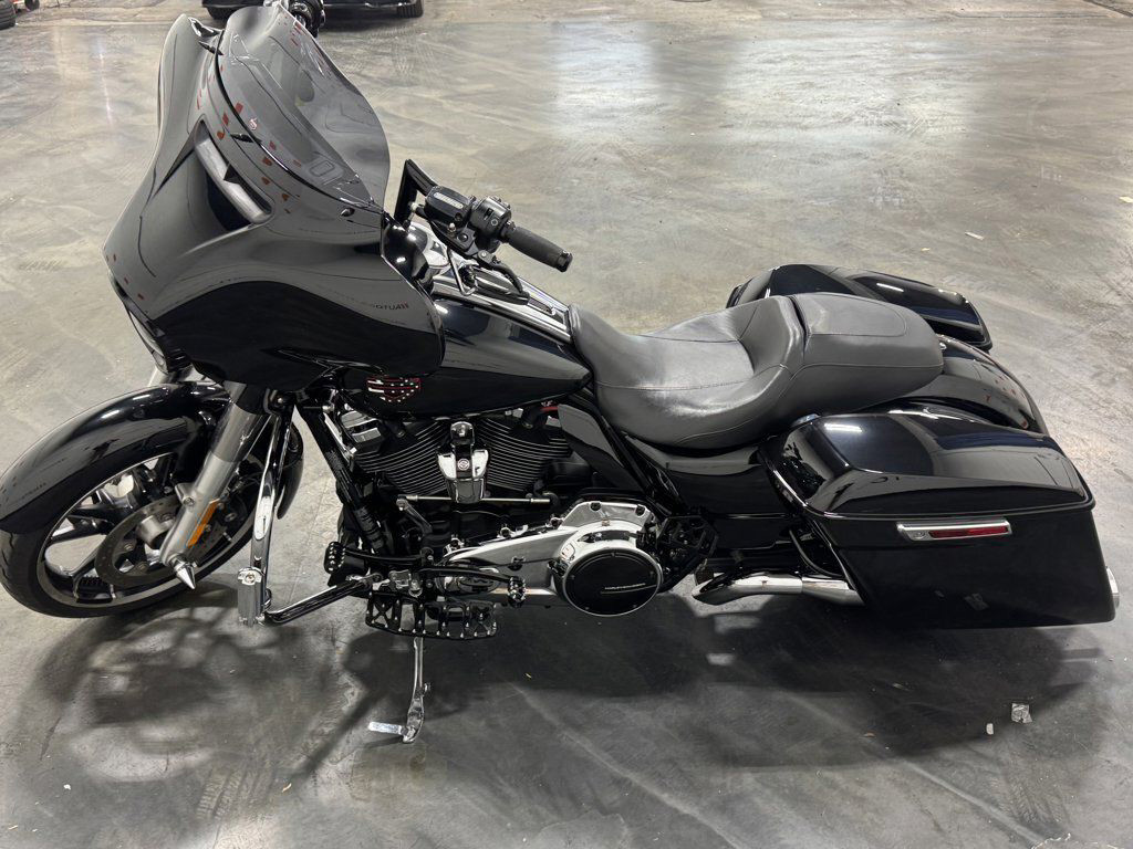 Street Glide® Special
