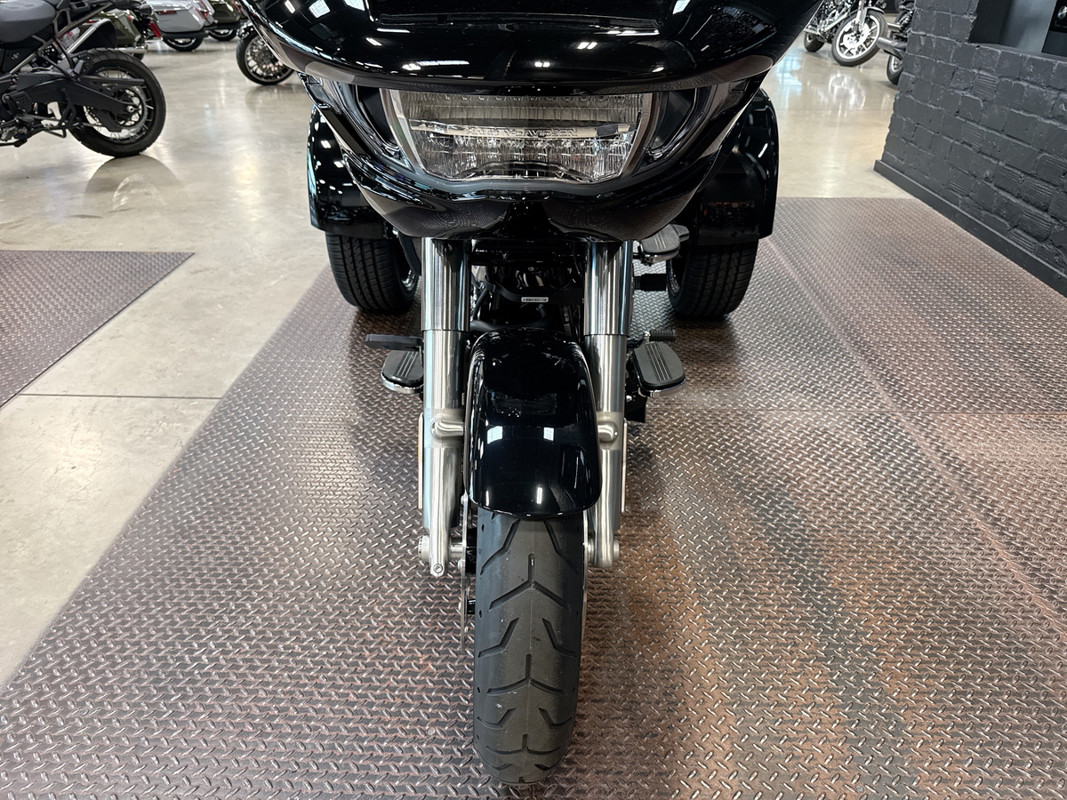 Road Glide® 3