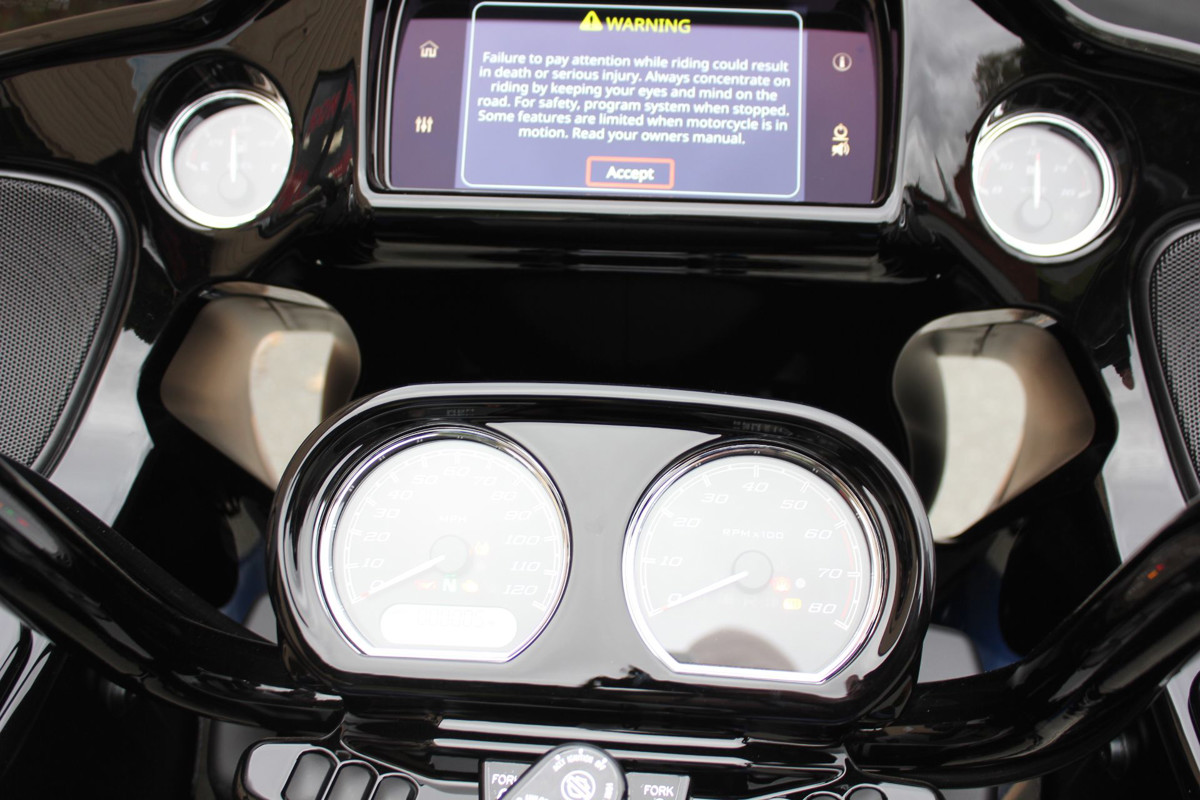 Road Glide® 3