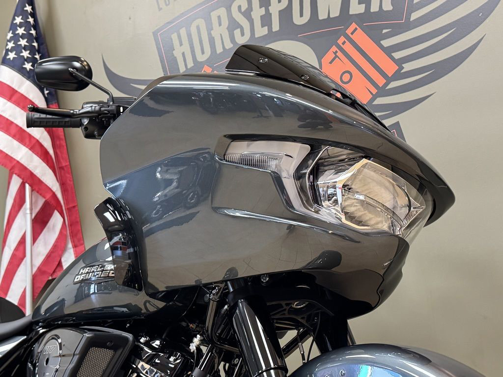 Road Glide®