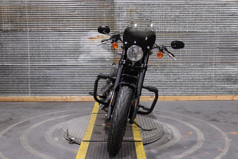 Sportster® Roadster®