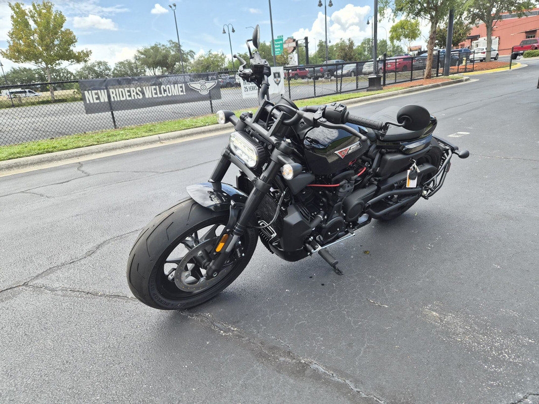 Sportster® S