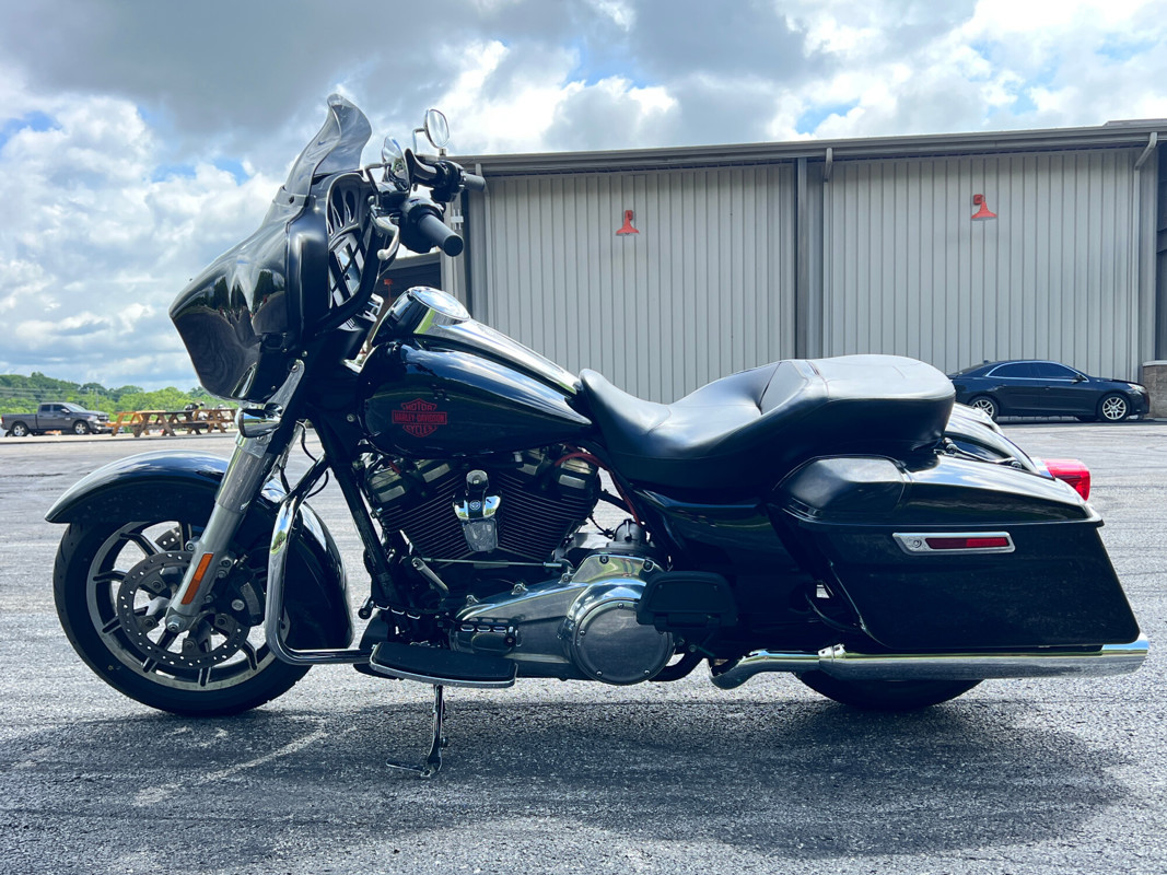 Electra Glide® Standard