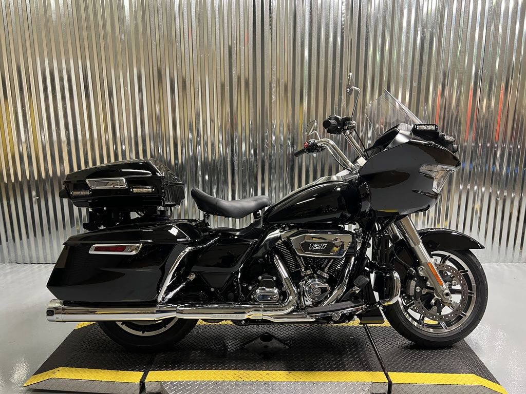 Road Glide®