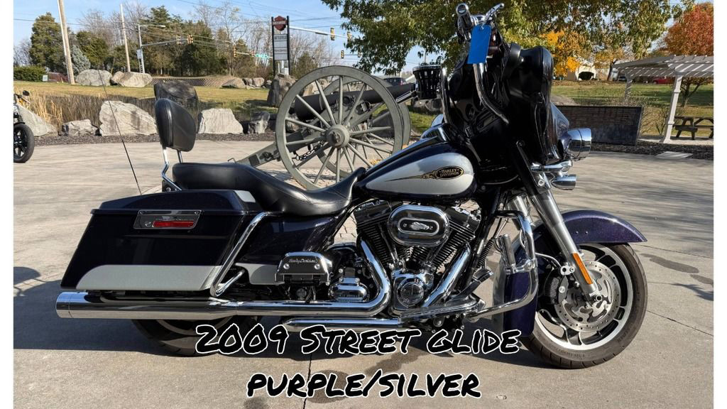 Street Glide®