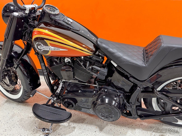 Softail® Slim® S