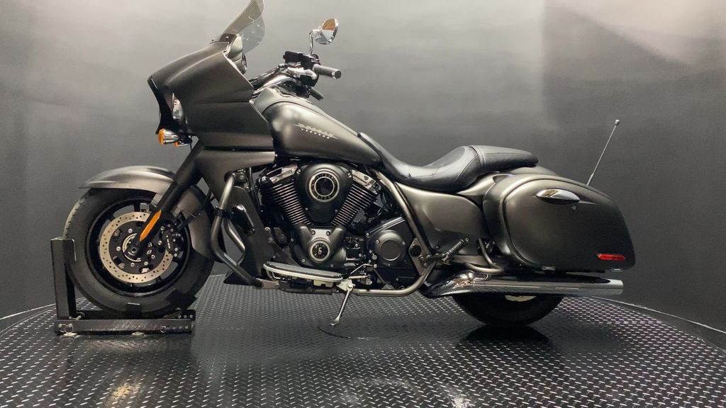 Vulcan 1700 Vaquero ABS