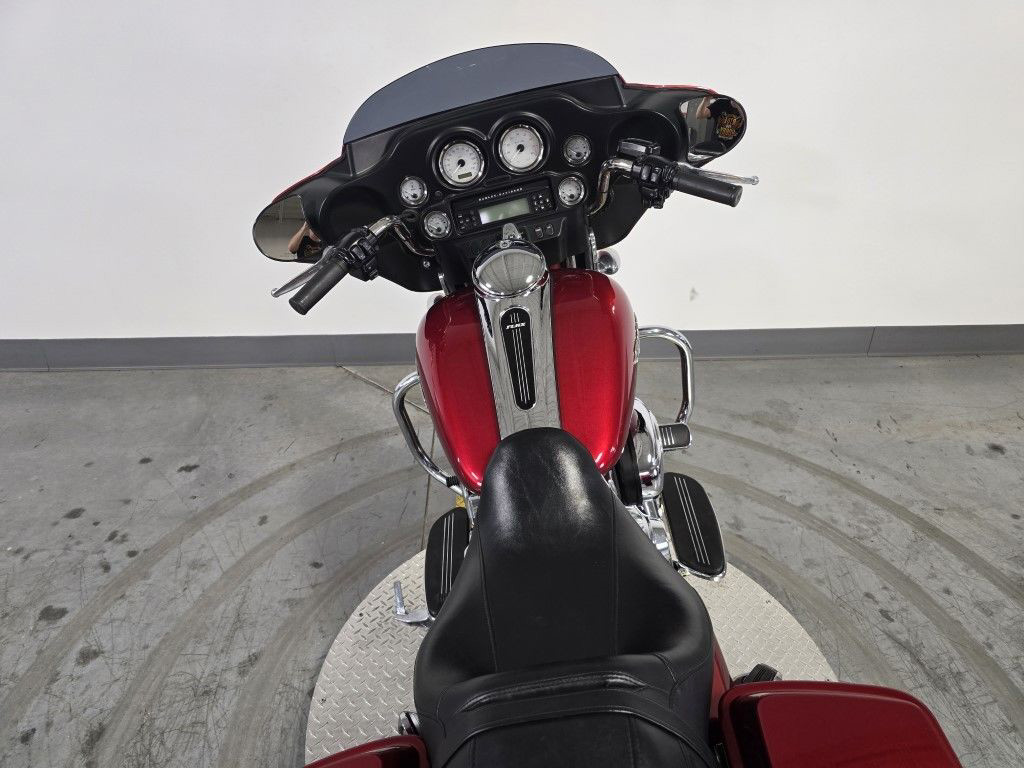 Street Glide®