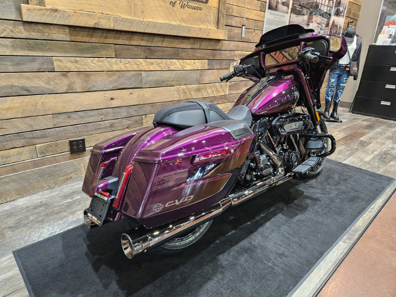 CVO® Street Glide®