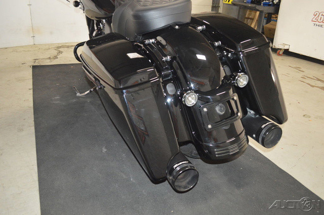 Street Glide® Special