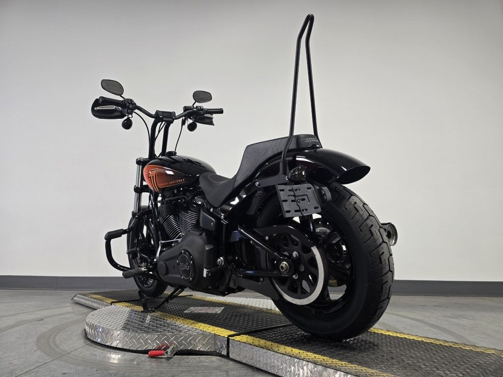 Street Bob® 114