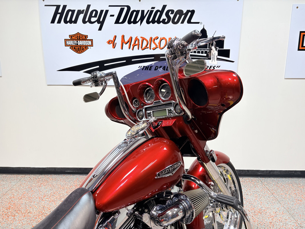 Electra Glide® Standard