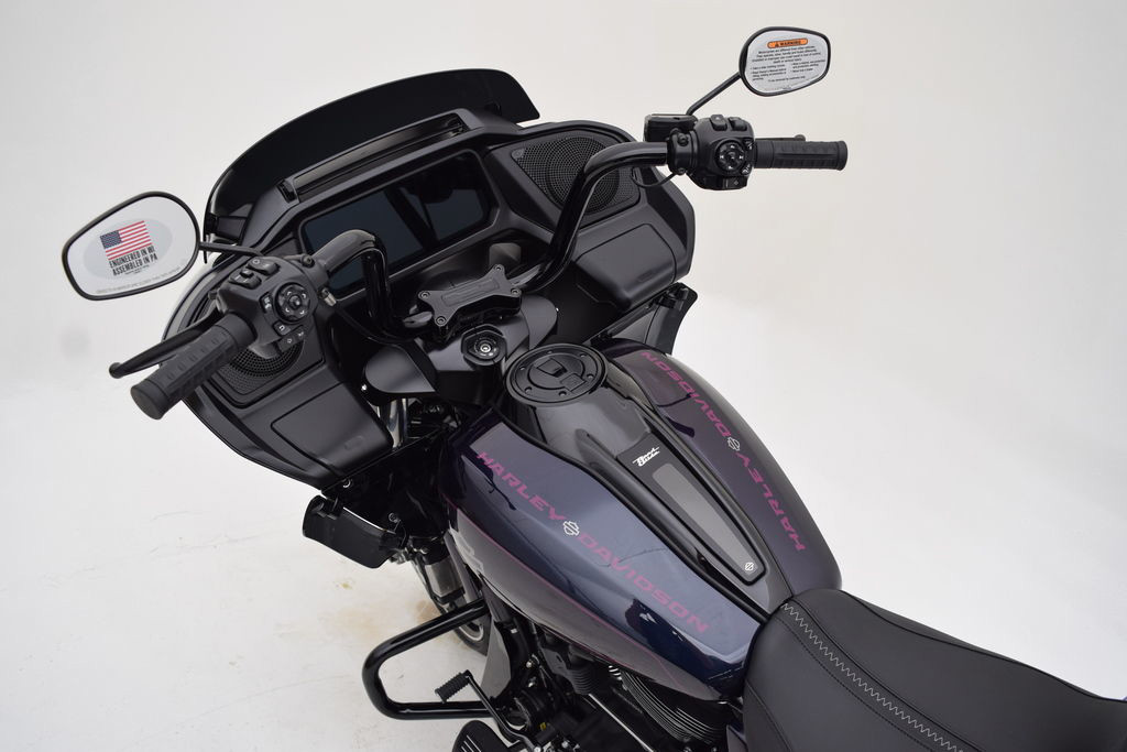 Road Glide®