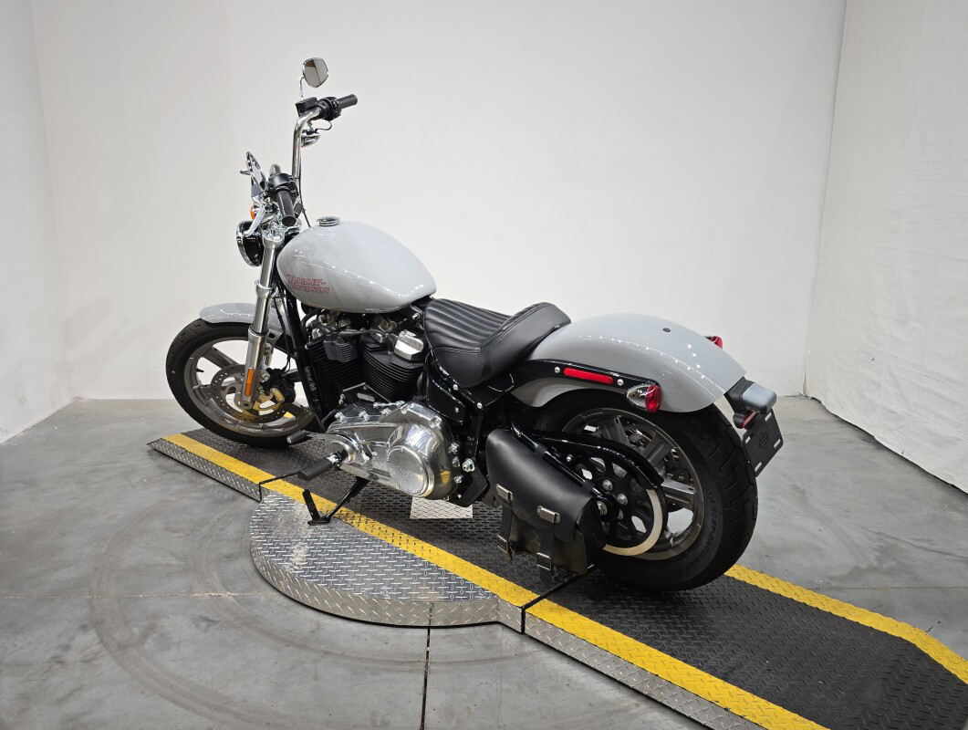 Softail® Standard