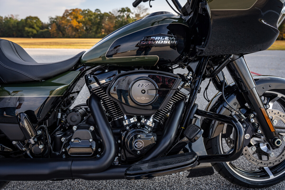 Road Glide®
