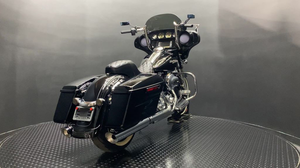 Street Glide® Special