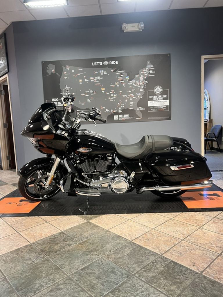 Road Glide®