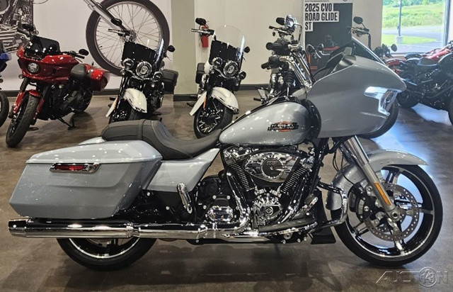Road Glide®
