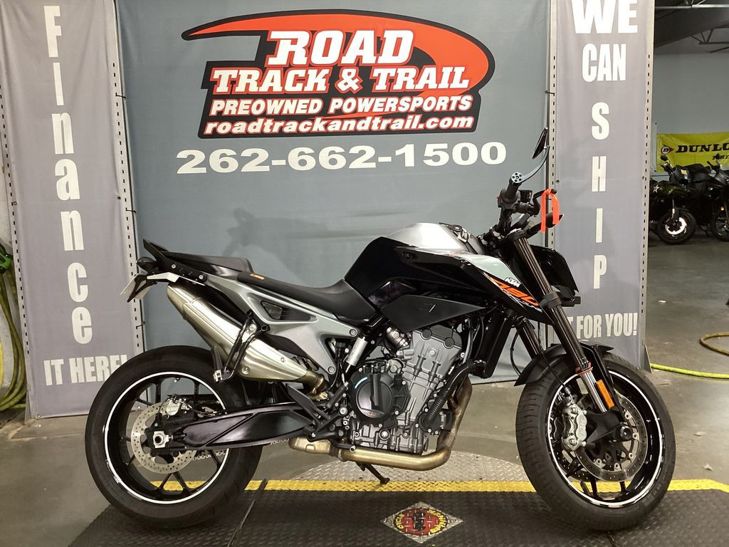 790 Duke
